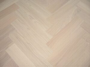 Massief Eiken Visgraat 12x60cm