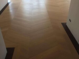Eiken Hongaarse punt 120 cm breed 60*